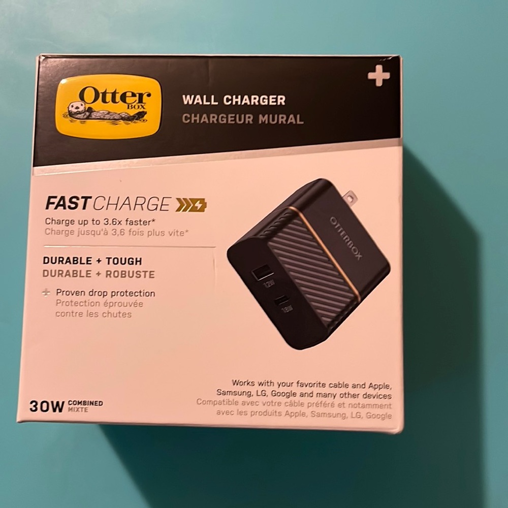 OtterBox Fast Charge USB-C Dual Port Wall Charger, 50 Watt (20W/30W) - BLACK